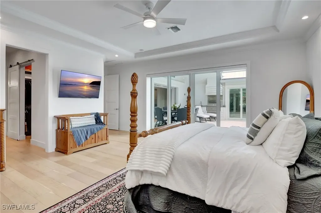 2120 Curtis Street Naples FL 34112