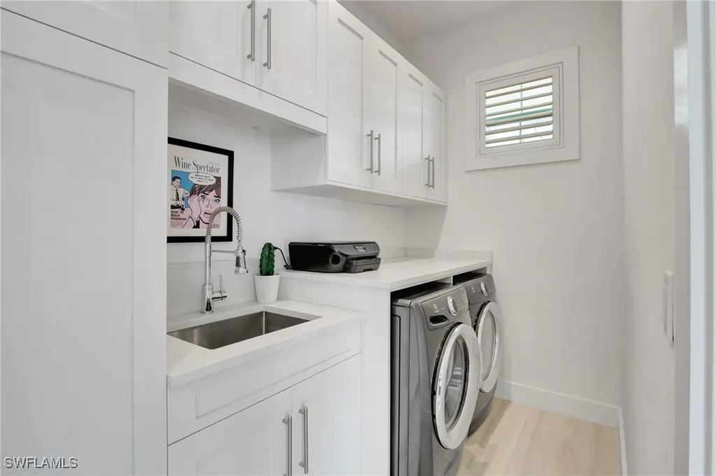 2120 Curtis Street Naples FL 34112