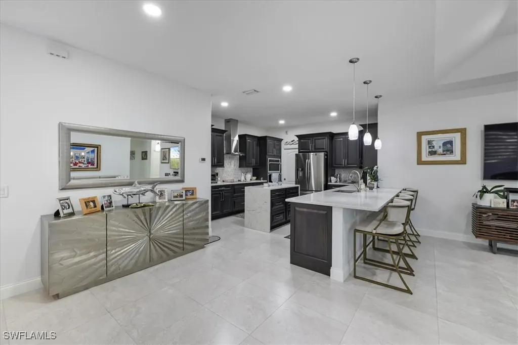 2717 SW 29th Place Cape Coral FL 33914