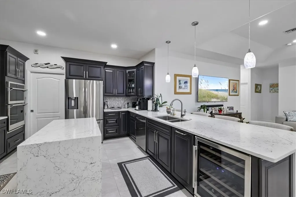 2717 SW 29th Place Cape Coral FL 33914