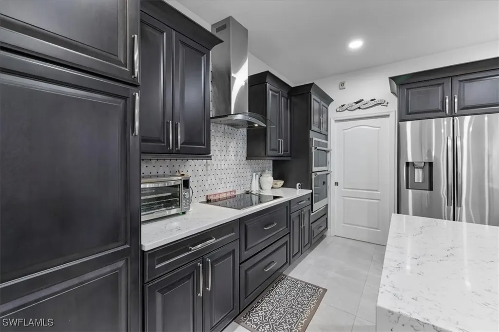 2717 SW 29th Place Cape Coral FL 33914