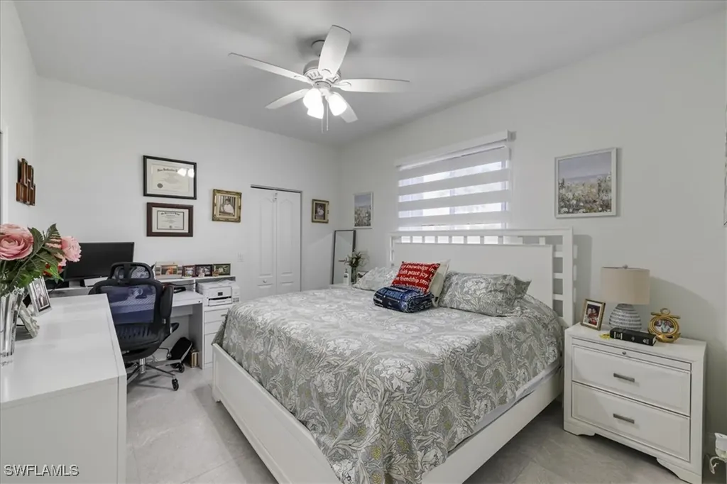 2717 SW 29th Place Cape Coral FL 33914