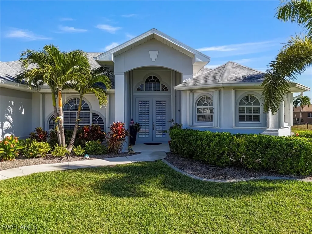2717 SW 29th Place Cape Coral FL 33914