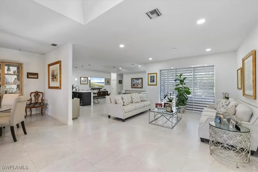 2717 SW 29th Place Cape Coral FL 33914