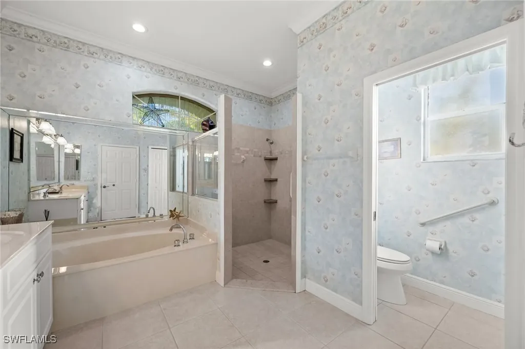 8894 Lely Island Circle Naples FL 34113