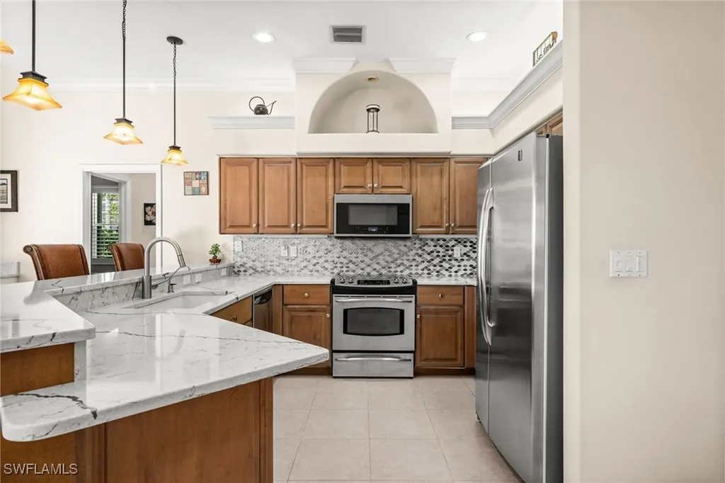 8894 Lely Island Circle Naples FL 34113