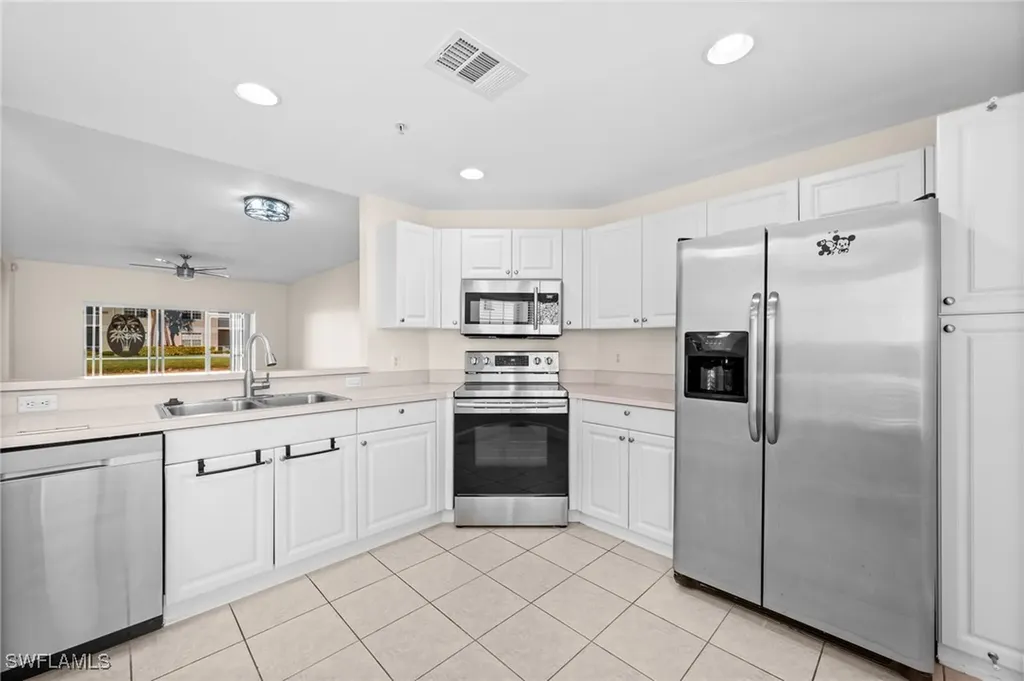 3009 Driftwood Way Naples FL 34109