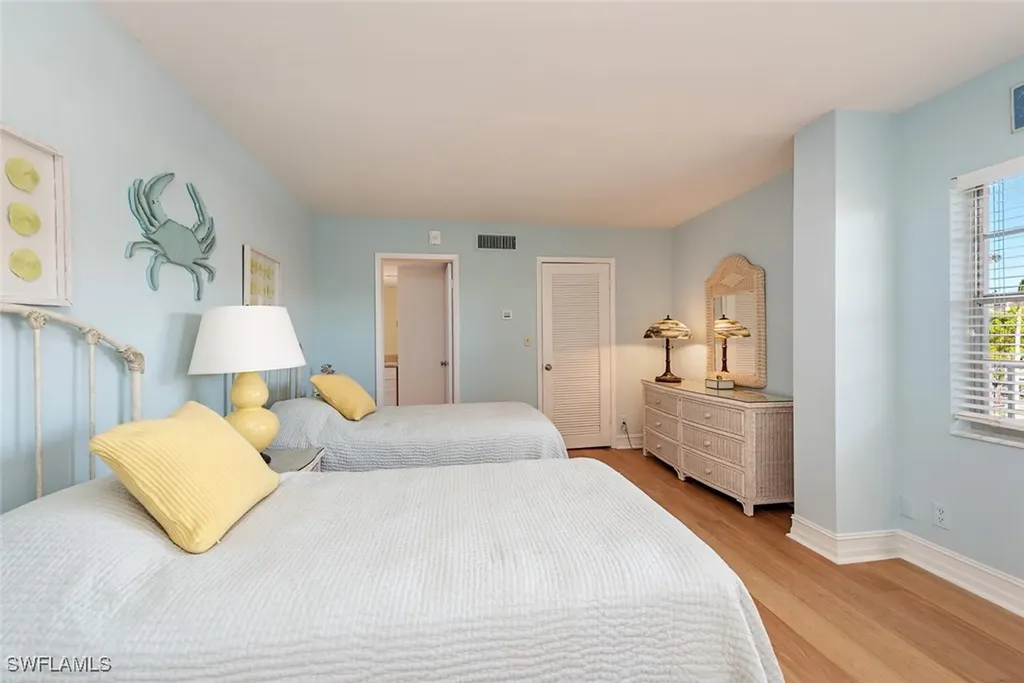 3443 Gulf Shore Boulevard N Naples FL 34103