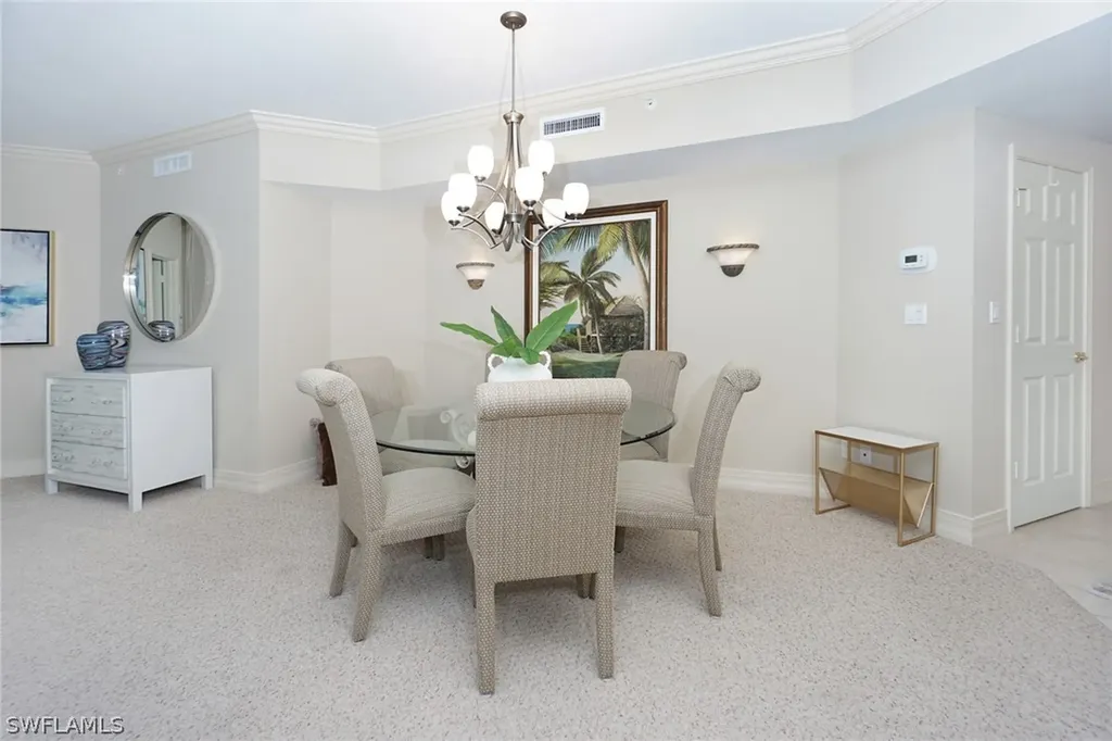 435 Dockside Drive Naples FL 34110