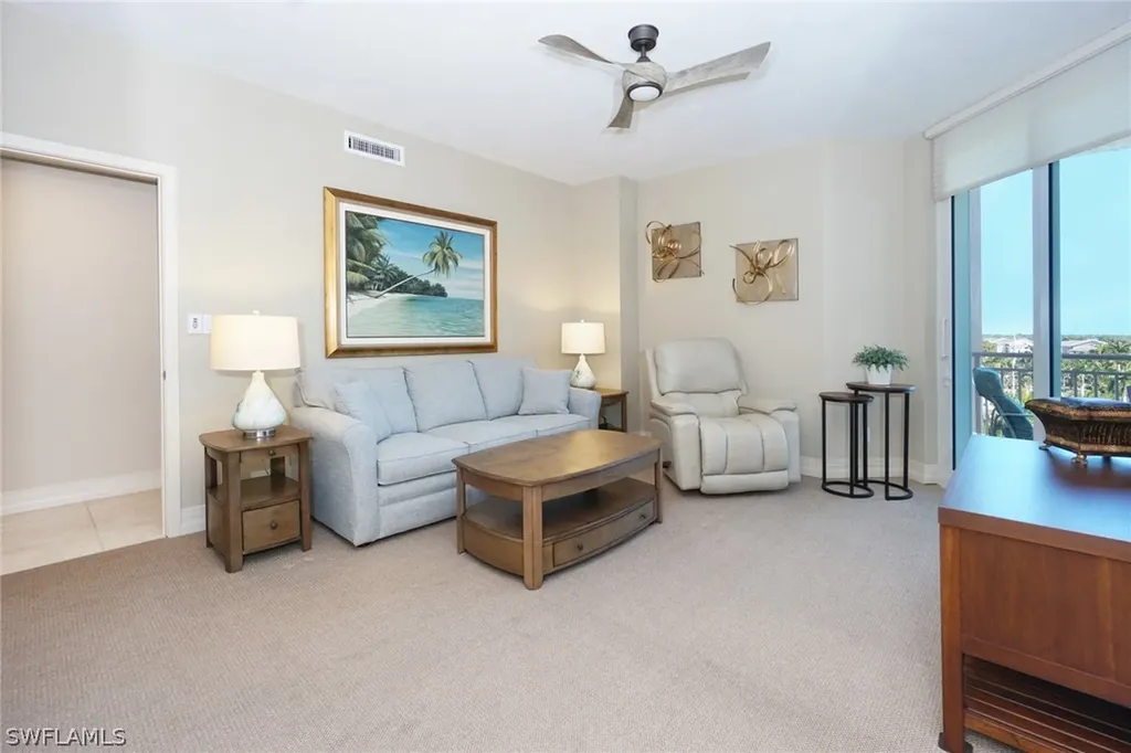 435 Dockside Drive Naples FL 34110