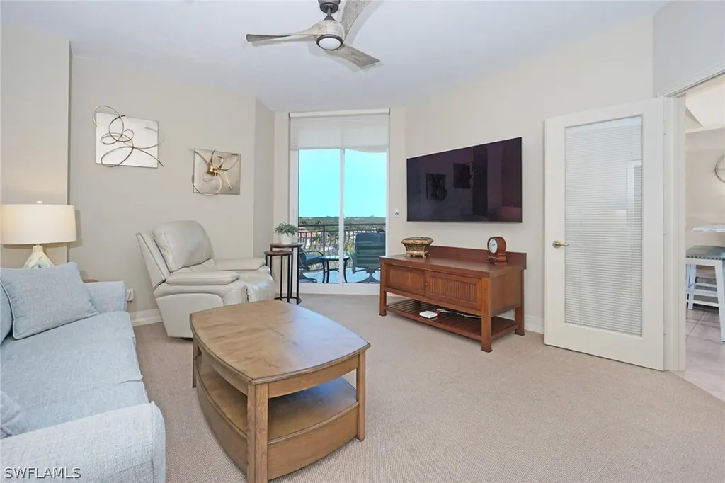 435 Dockside Drive Naples FL 34110