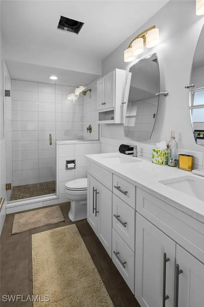 474 Lake Murex Circle Sanibel FL 33957