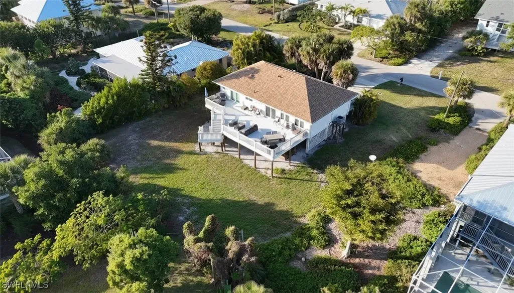 474 Lake Murex Circle Sanibel FL 33957