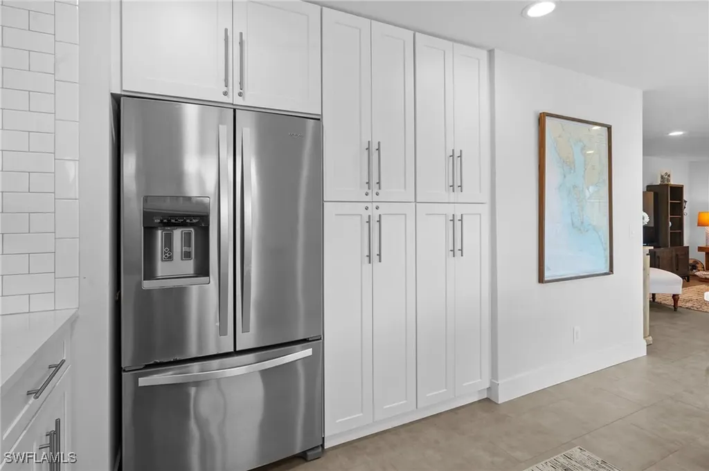 474 Lake Murex Circle Sanibel FL 33957