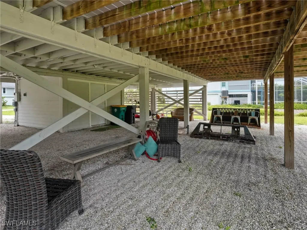 474 Lake Murex Circle Sanibel FL 33957