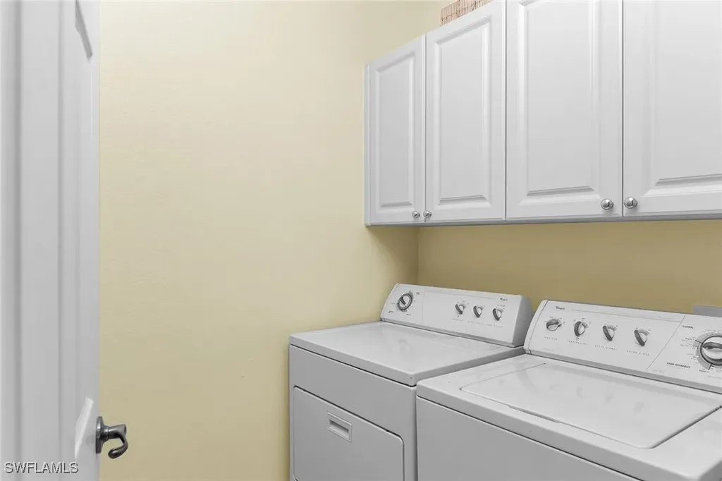 6858 Ascot Drive Naples FL 34113