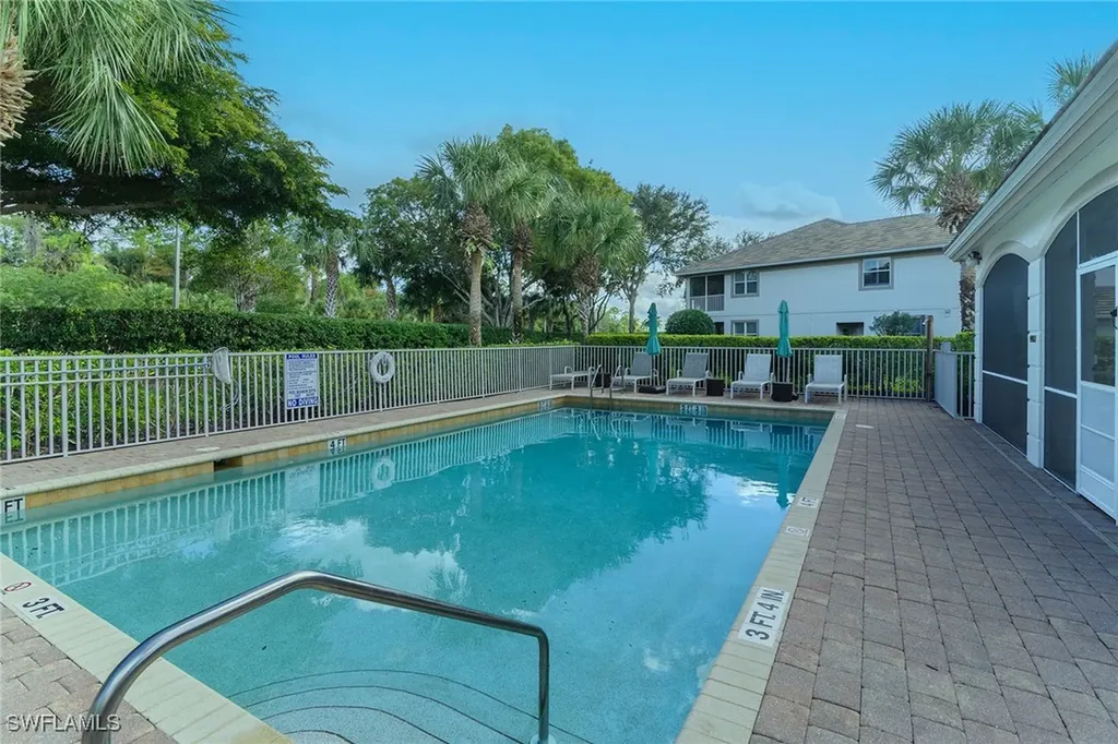 6858 Ascot Drive Naples FL 34113