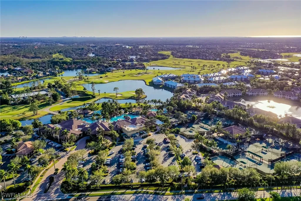 6858 Ascot Drive Naples FL 34113