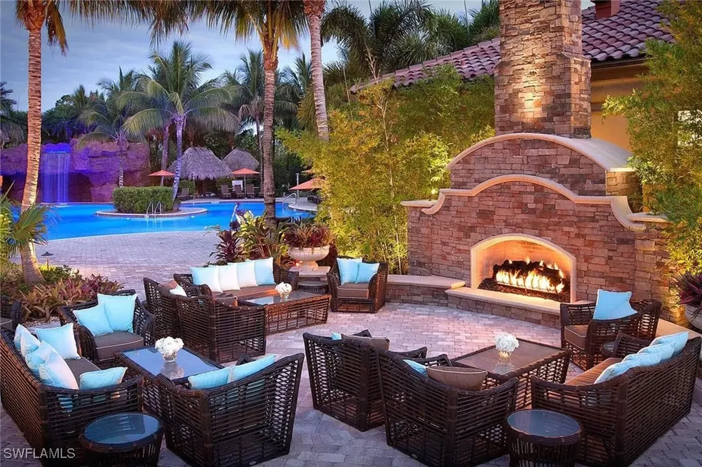 6858 Ascot Drive Naples FL 34113