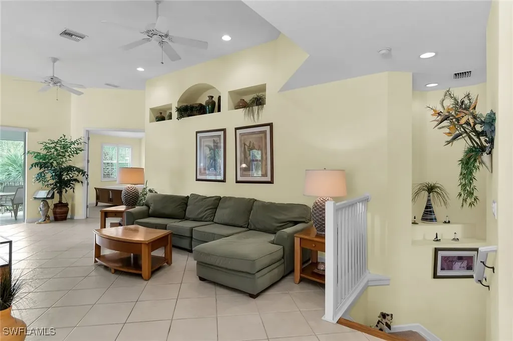 6858 Ascot Drive Naples FL 34113