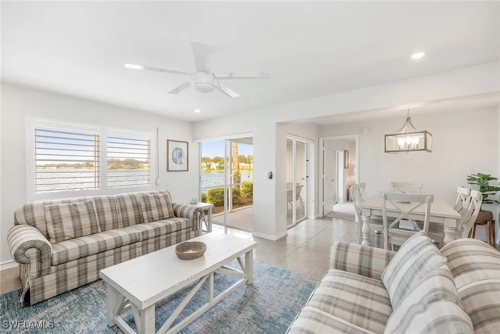 2885 Citrus Lake Drive Naples FL 34109