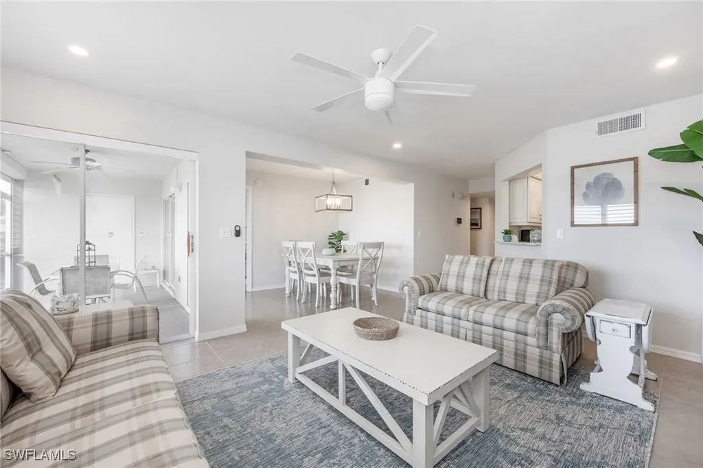 2885 Citrus Lake Drive Naples FL 34109