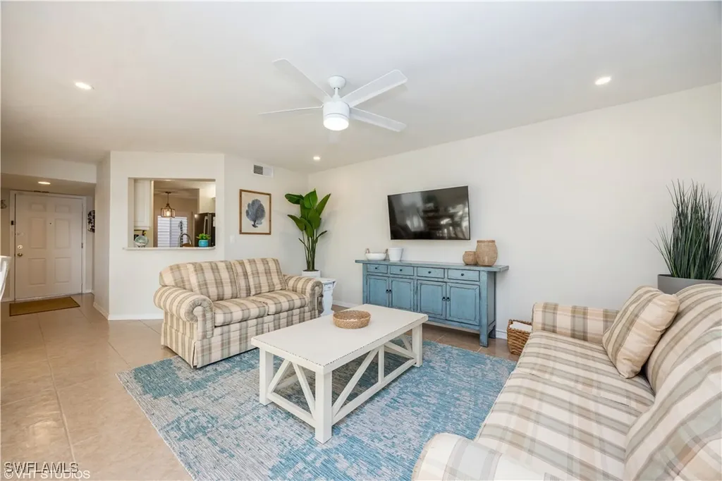 2885 Citrus Lake Drive Naples FL 34109