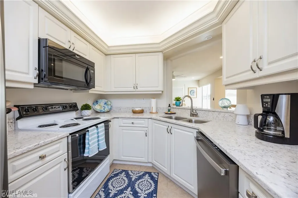 2885 Citrus Lake Drive Naples FL 34109