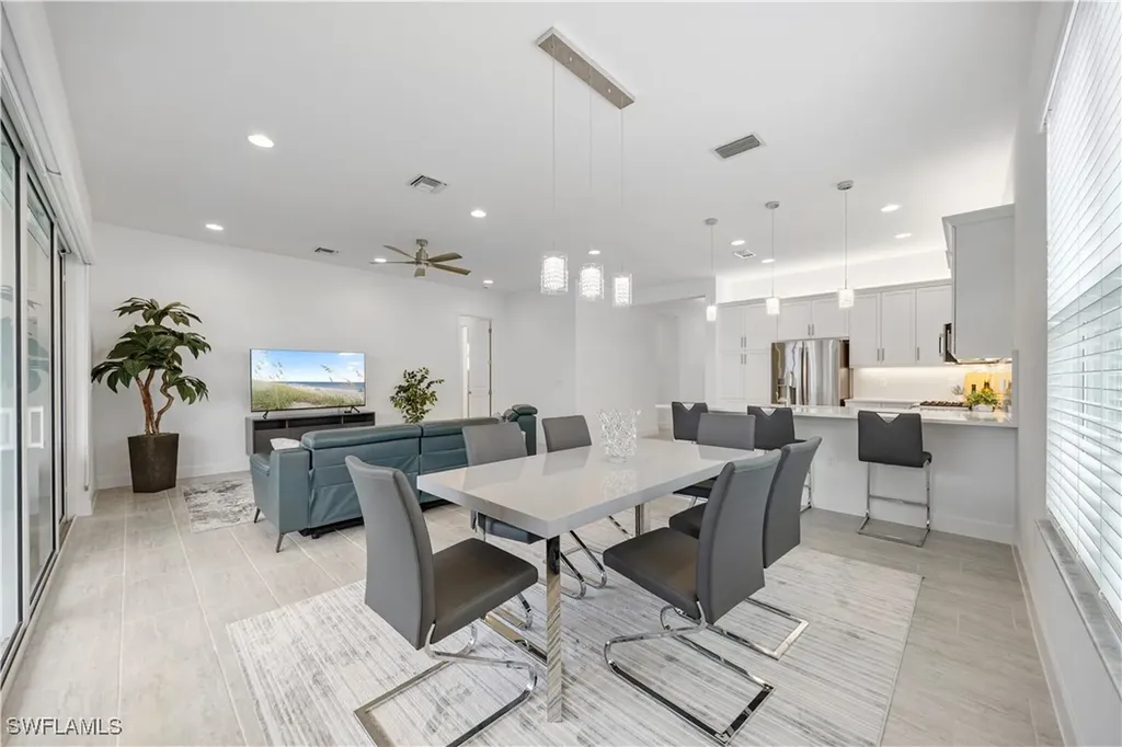 12418 Dahlia Court Naples FL 34120