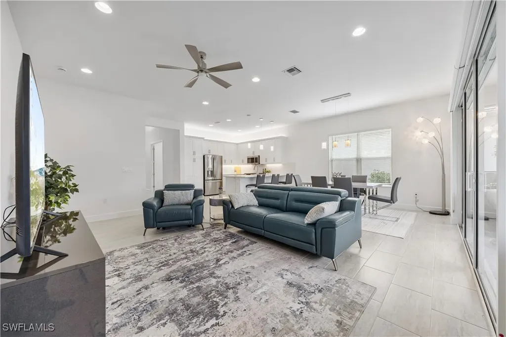 12418 Dahlia Court Naples FL 34120