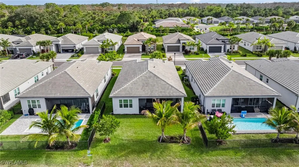 12418 Dahlia Court Naples FL 34120