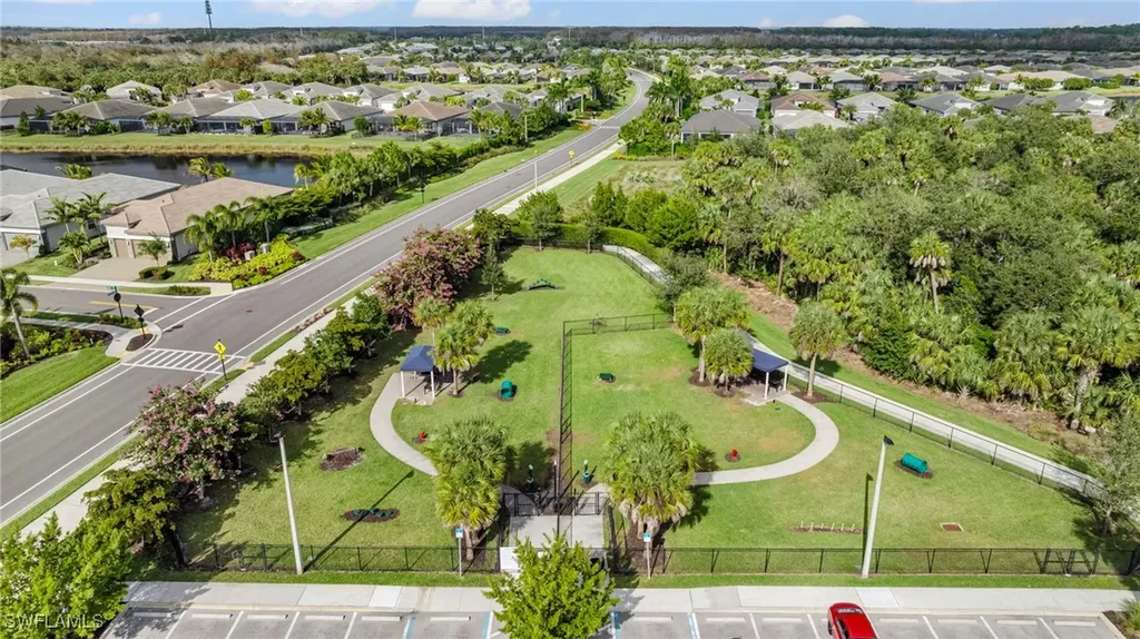 12418 Dahlia Court Naples FL 34120