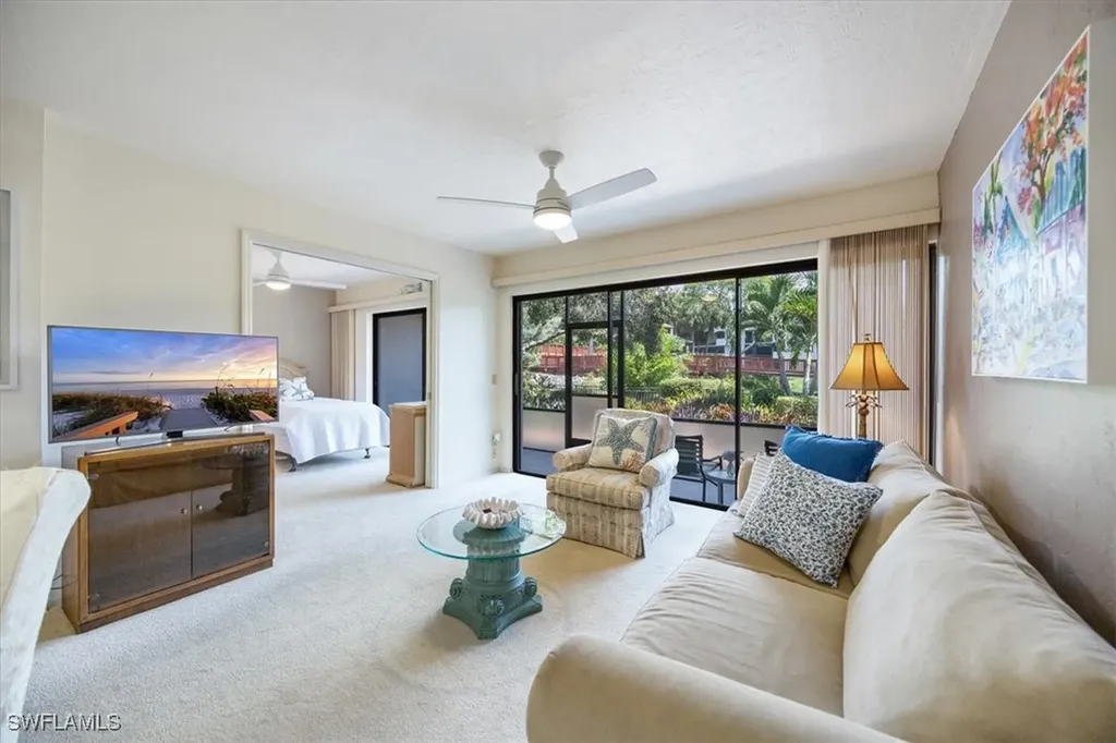 600 Neapolitan Way Naples FL 34103