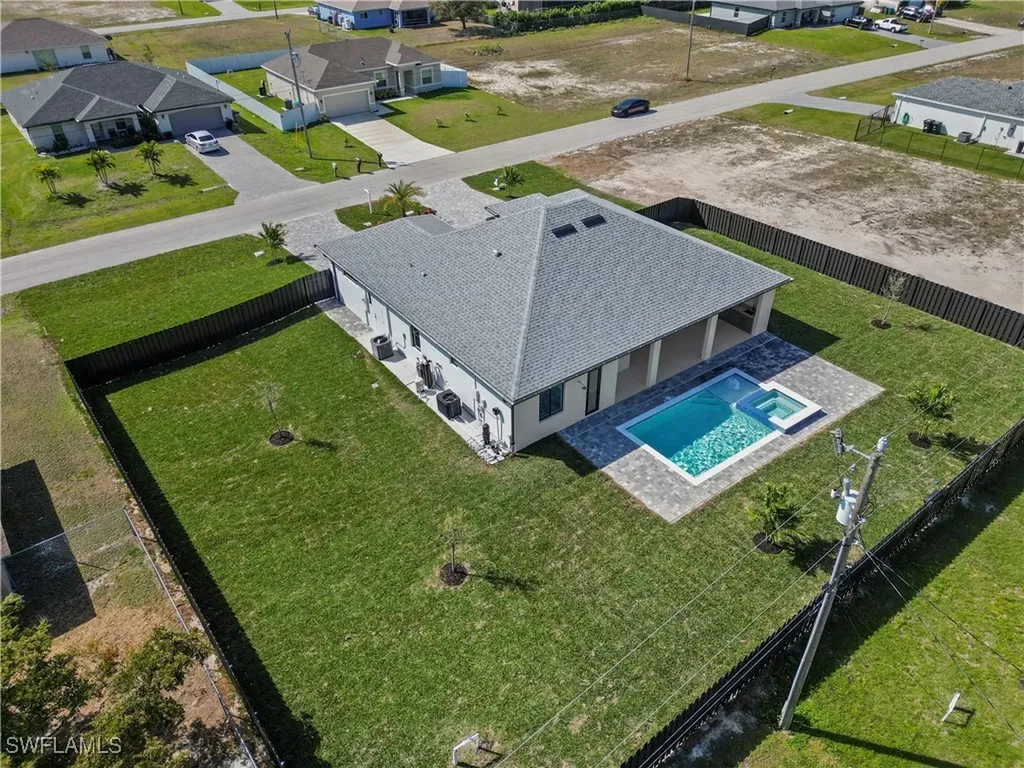 611 NW 25th Terrace Cape Coral FL 33993