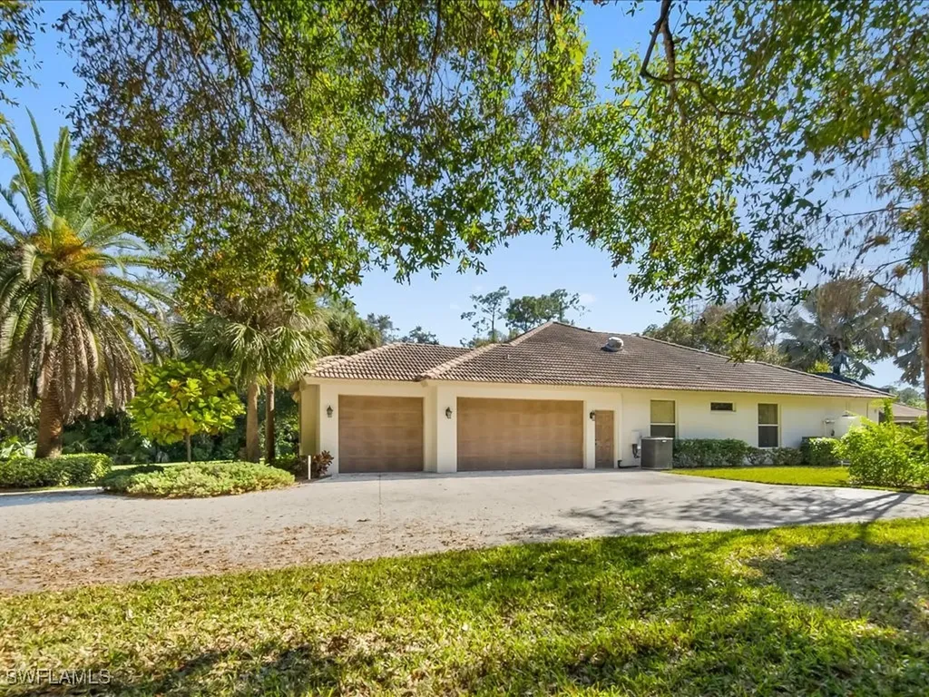 5410 Mahogany Ridge Drive Naples FL 34119