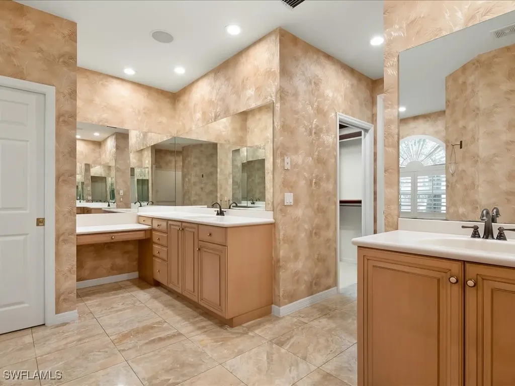 5410 Mahogany Ridge Drive Naples FL 34119
