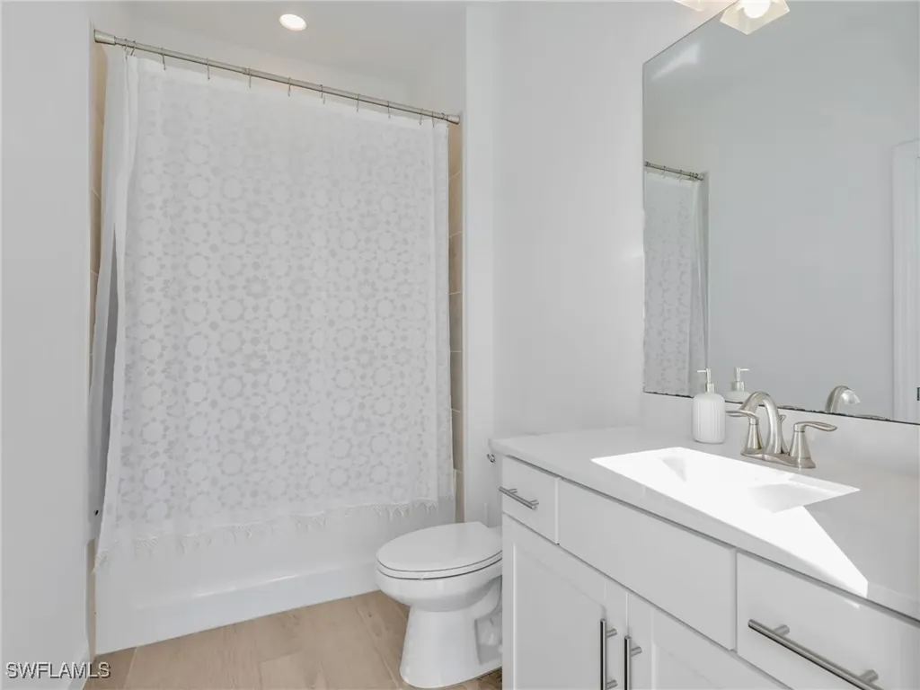 20617 Greenwich Place Estero FL 33928