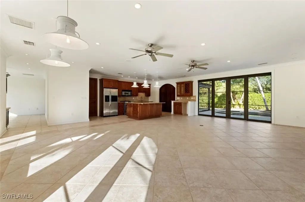 1500 Bald Eagle Drive Naples FL 34105