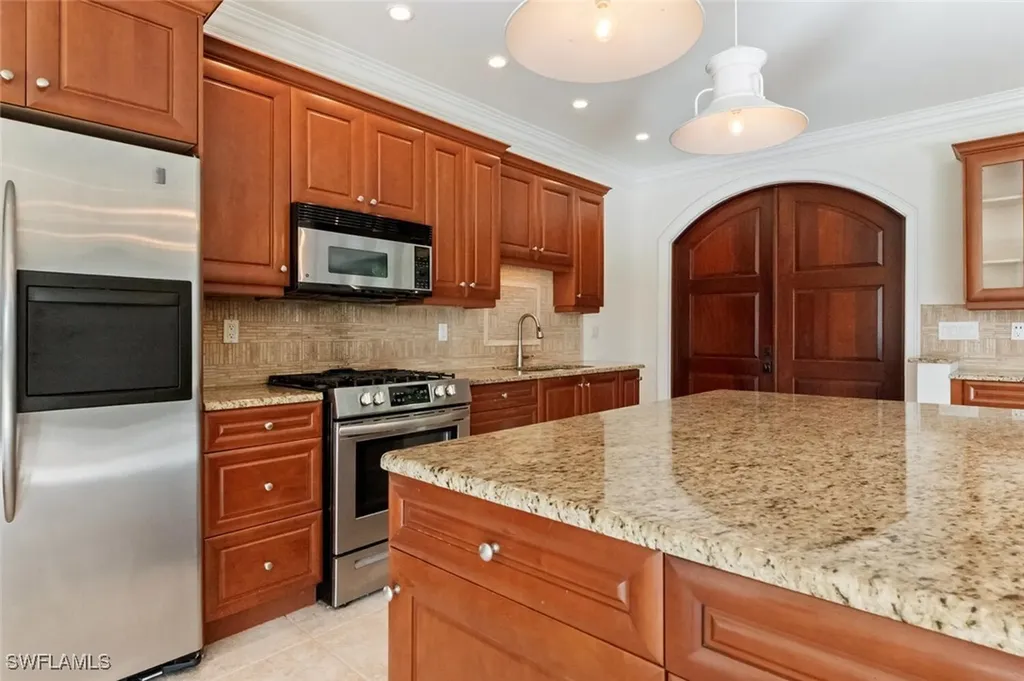 1500 Bald Eagle Drive Naples FL 34105