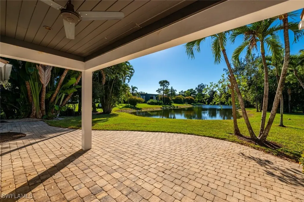 1500 Bald Eagle Drive Naples FL 34105