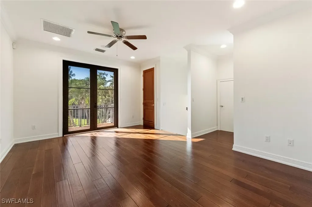 1500 Bald Eagle Drive Naples FL 34105