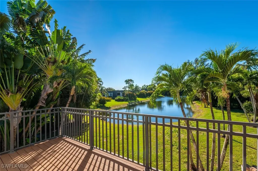 1500 Bald Eagle Drive Naples FL 34105