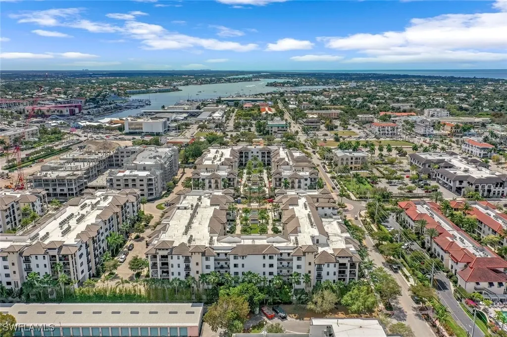 1035 3rd Avenue S Naples FL 34102