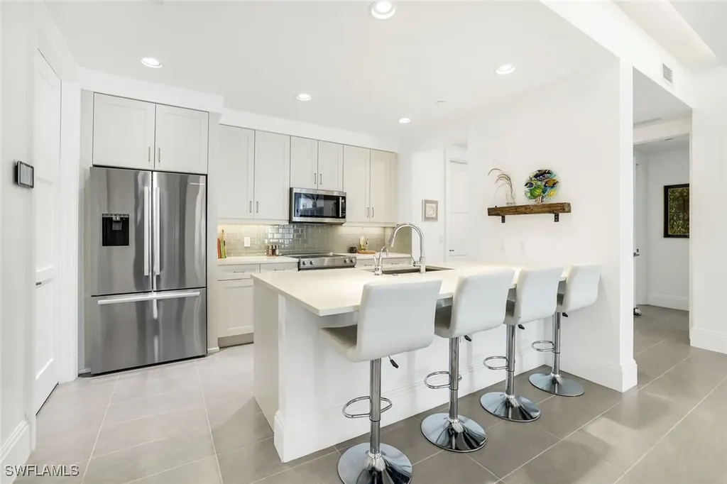 1035 3rd Avenue S Naples FL 34102