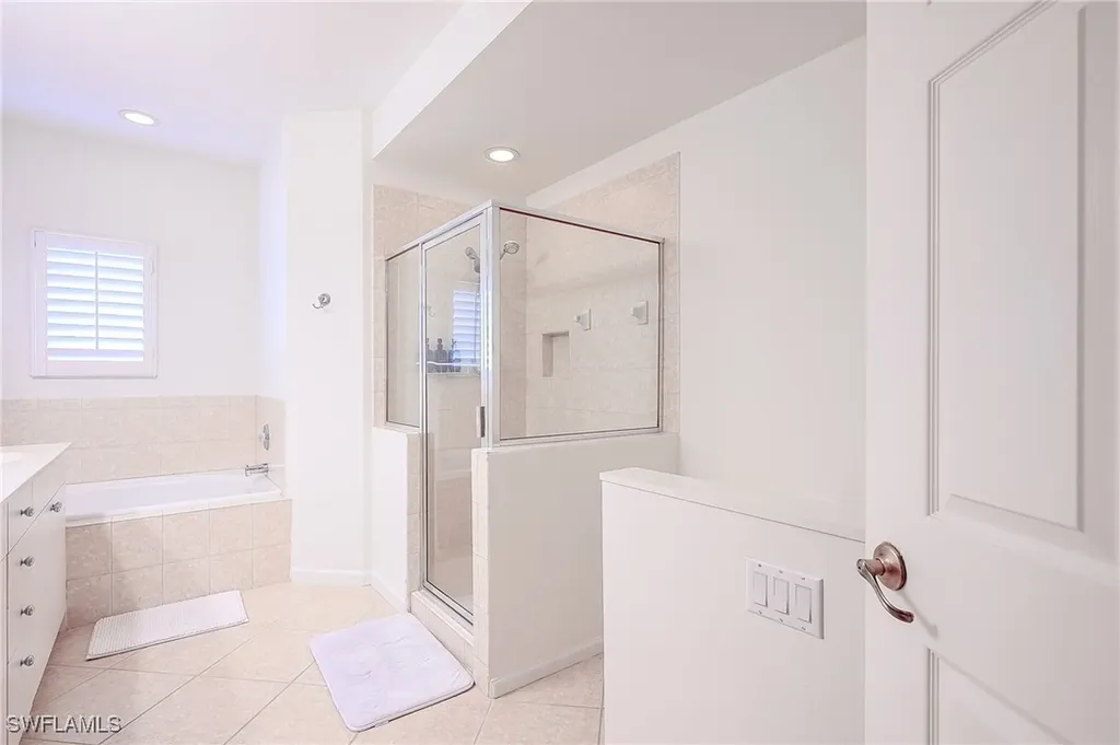 7127 Blue Juniper Court Naples FL 34109