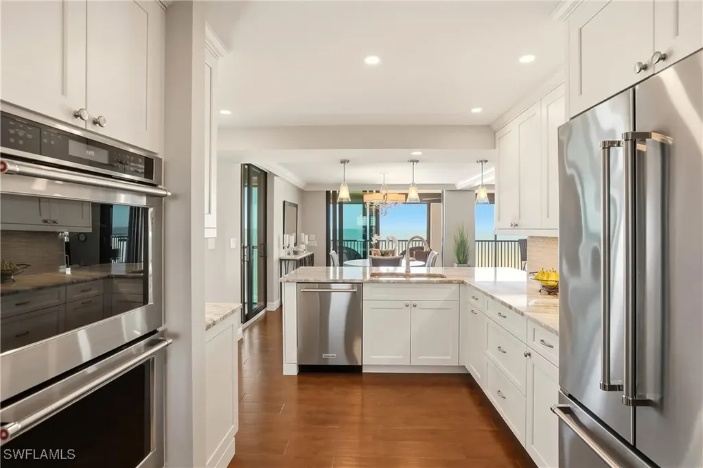 9715 Gulf Shore Drive Naples FL 34108