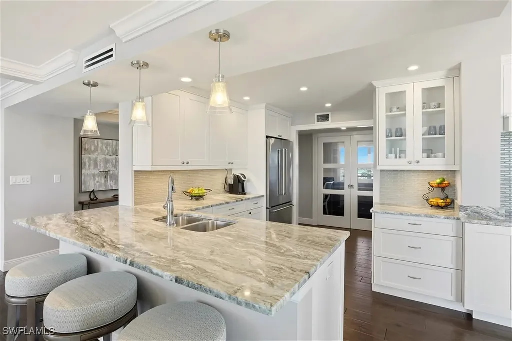 9715 Gulf Shore Drive Naples FL 34108