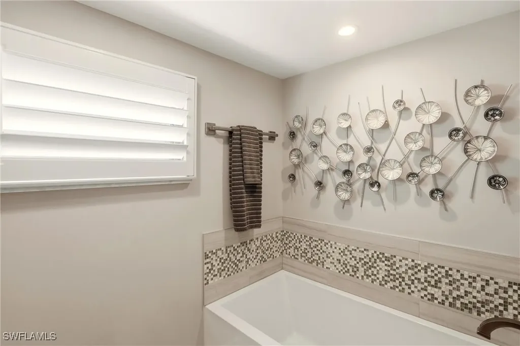 9715 Gulf Shore Drive Naples FL 34108