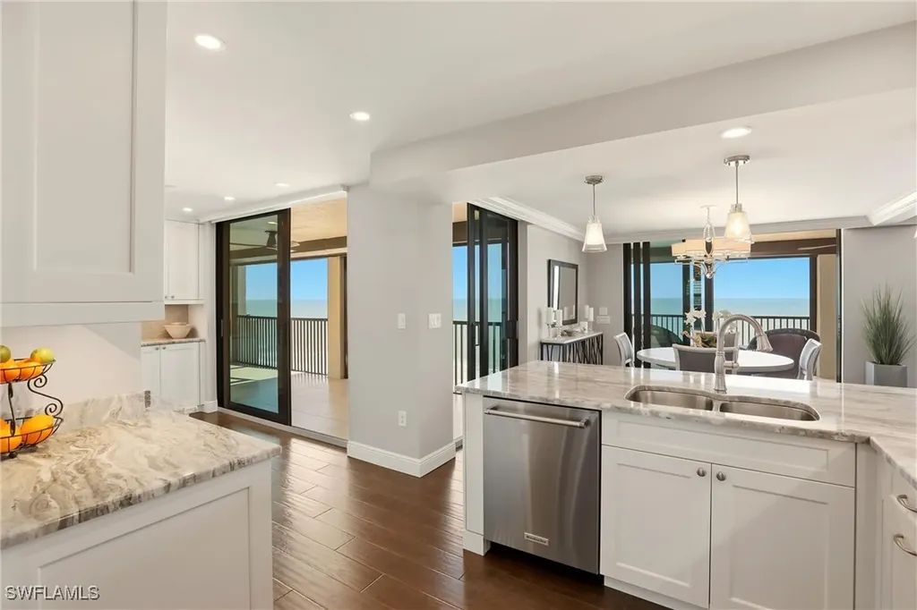 9715 Gulf Shore Drive Naples FL 34108