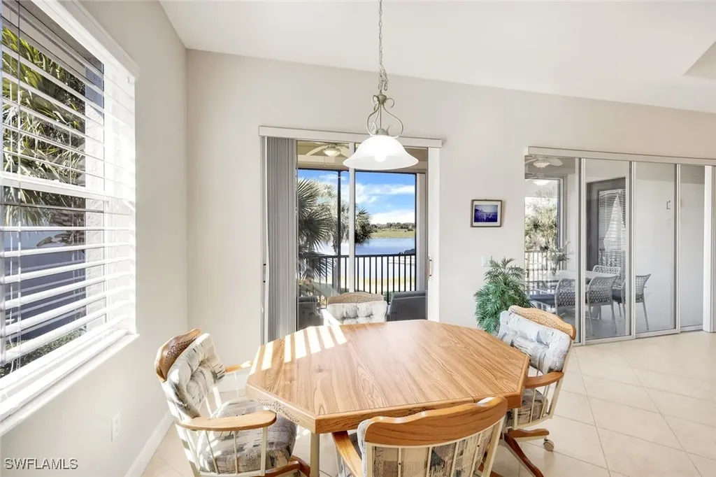 8771 Coastline Court Naples FL 34120